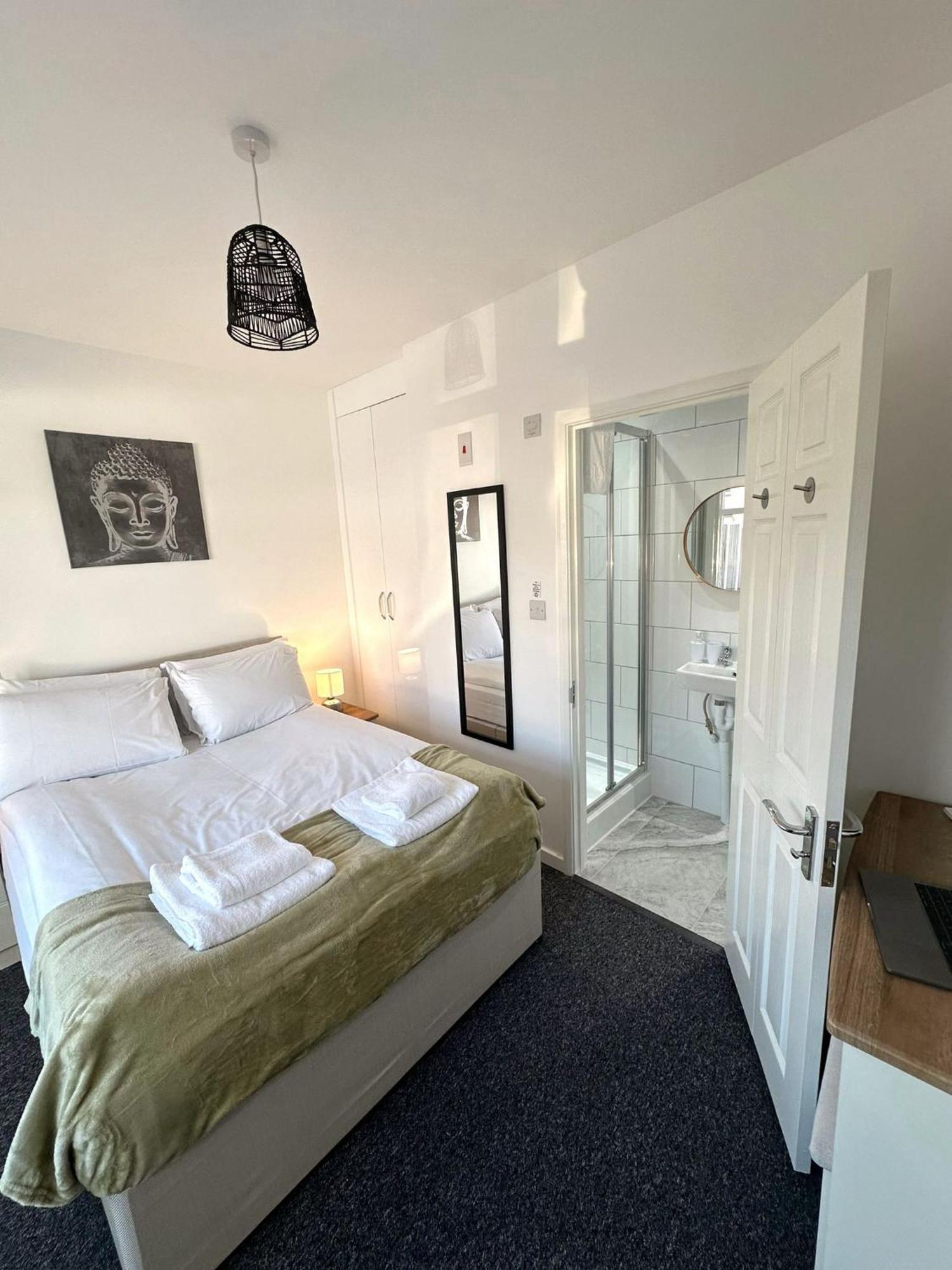 Newmarket Road Studios And Suites By Tas Accommodations Cambridge  Dış mekan fotoğraf